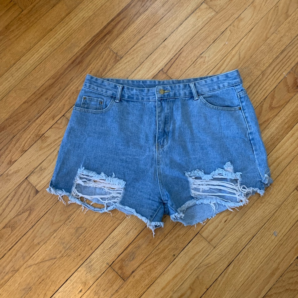 Shein high waisted denim shorts